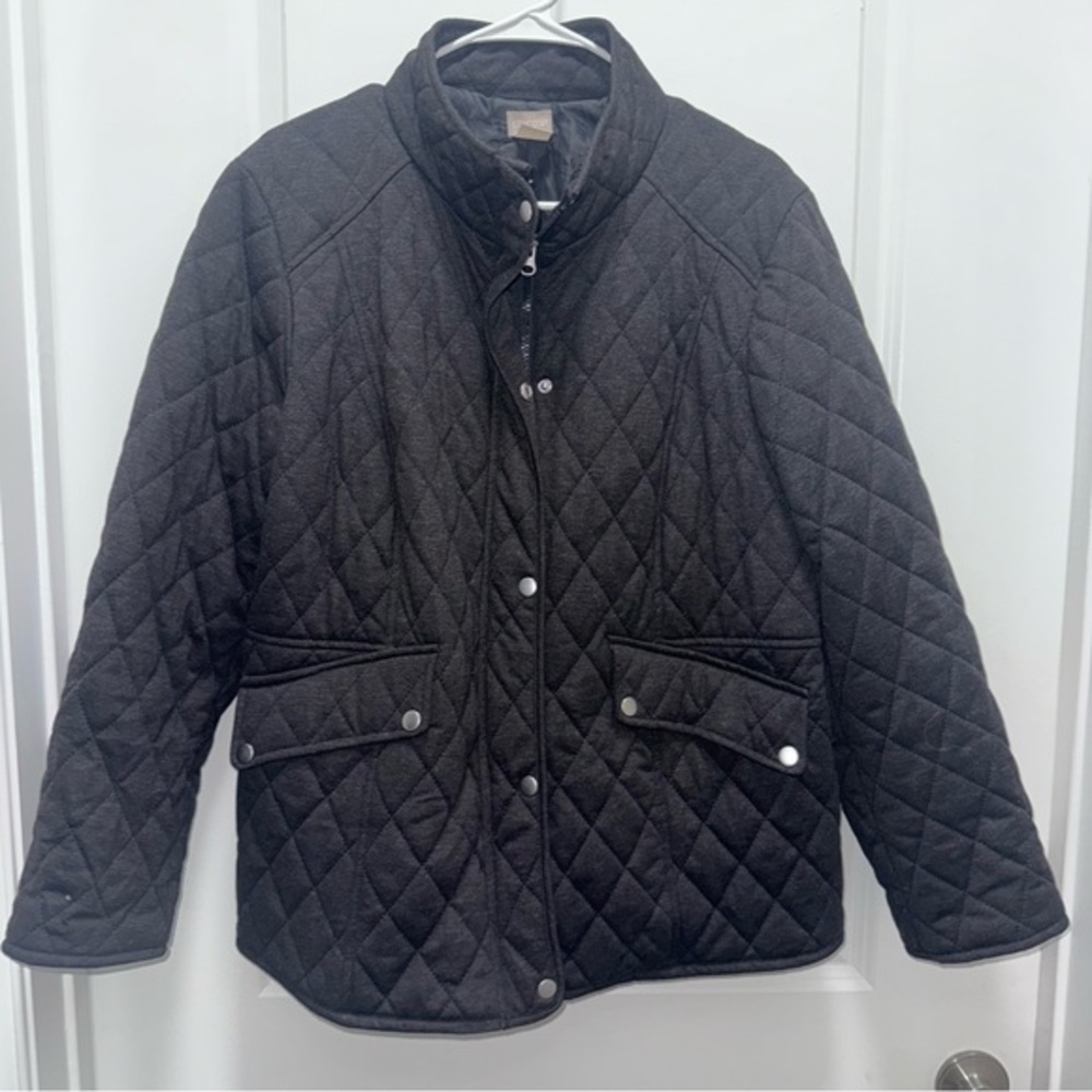 Chico’s Charcoal Black/Gray Quilted Jacket